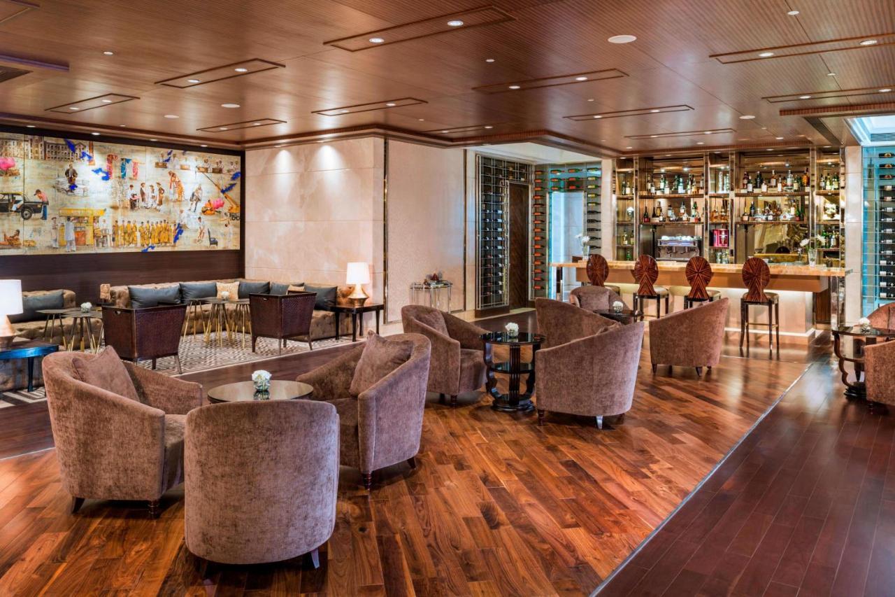 Hotel The St. Regis Bombaj Zewnętrze zdjęcie The Wine Bar