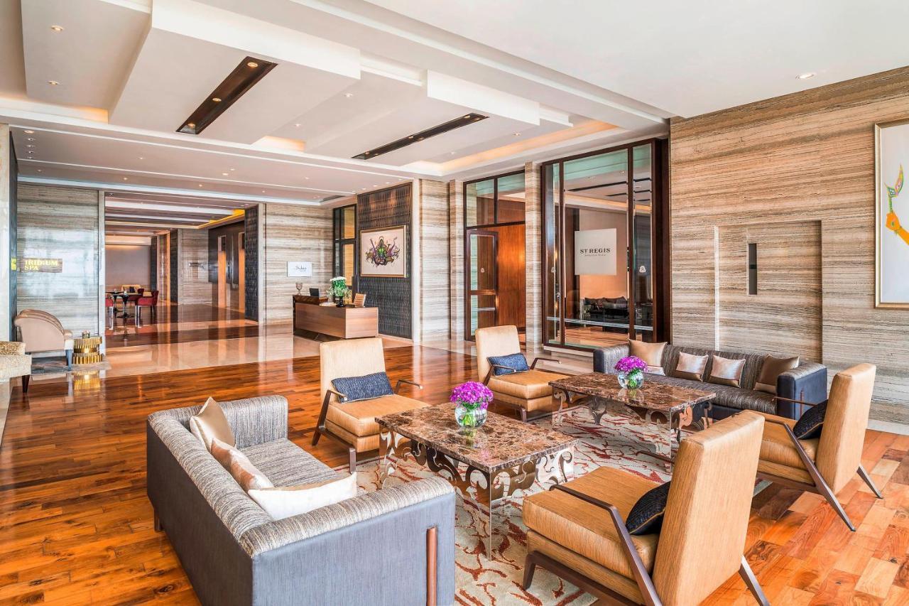 Hotel The St. Regis Bombaj Zewnętrze zdjęcie The Club Lounge at the Westin Mumbai International Airport
