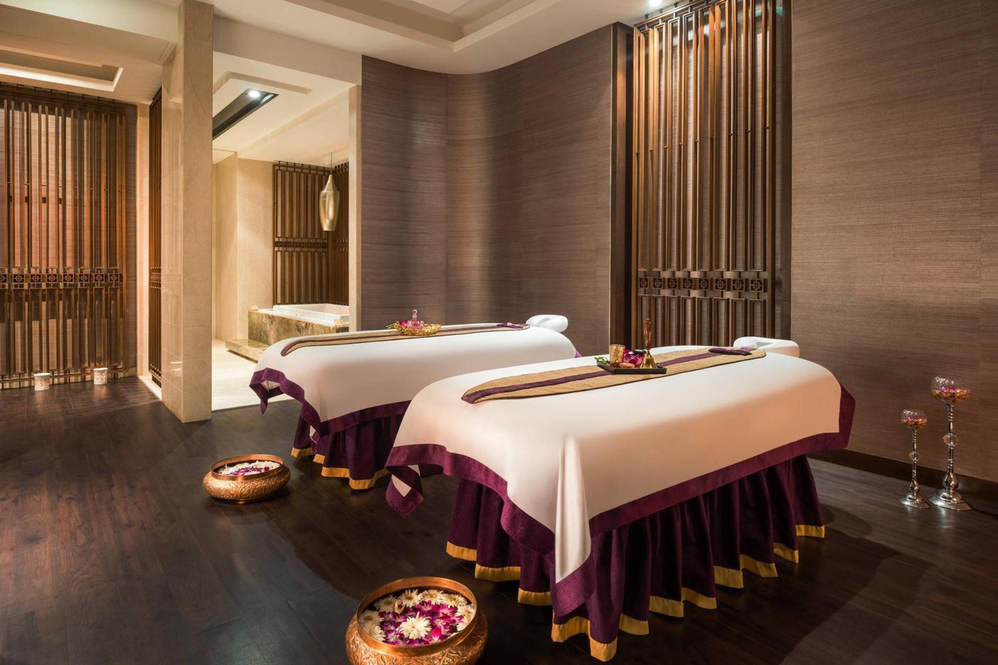 Hotel The St. Regis Bombaj Zewnętrze zdjęcie Spa at The St. Regis Mumbai